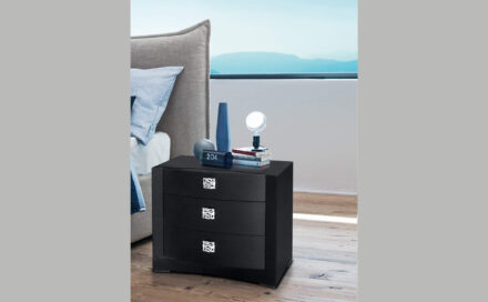 Κομοδίνο Riley 82258