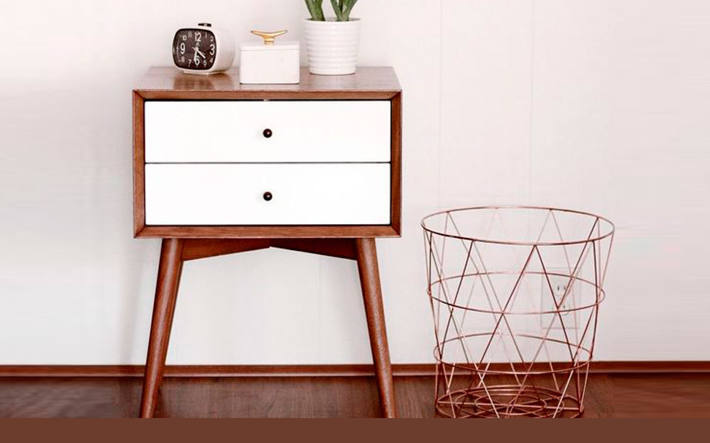 24 149 3 - Κομοδίνο Bennett 82238