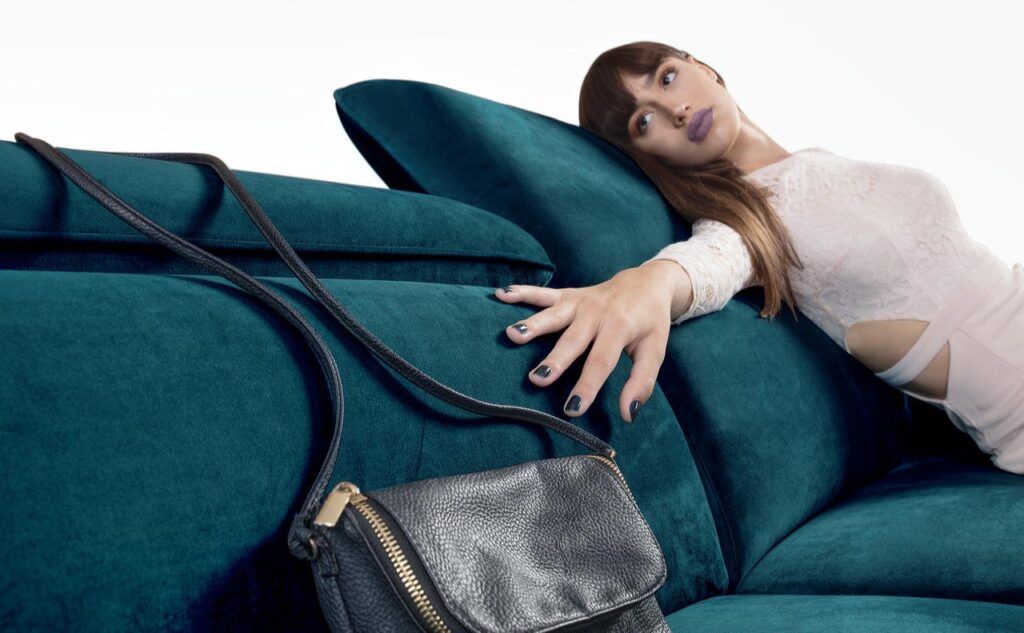 32 105 4 1024x633 - Καναπές Τριθέσιος Διθέσιος Emery 81089