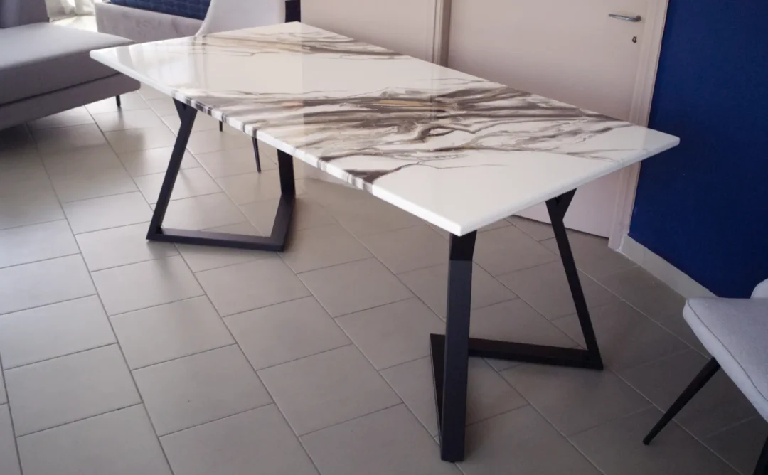 18184 4 1080x668 - Luxury Τραπεζαρία Aether 84129