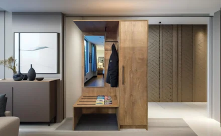 36003 2 440x272 - Ντουλάπα με Βάση Αποσκευών Porto 82356